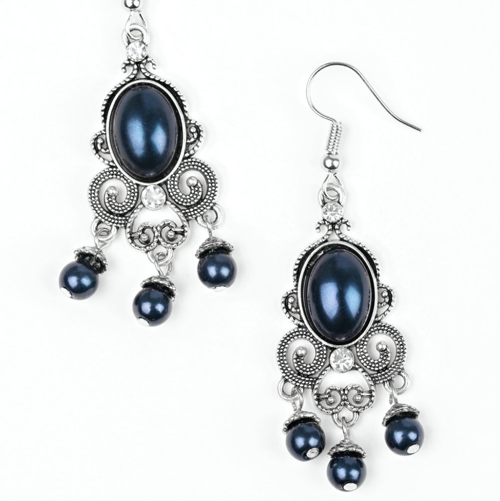 Earings - Picture 1 of 1